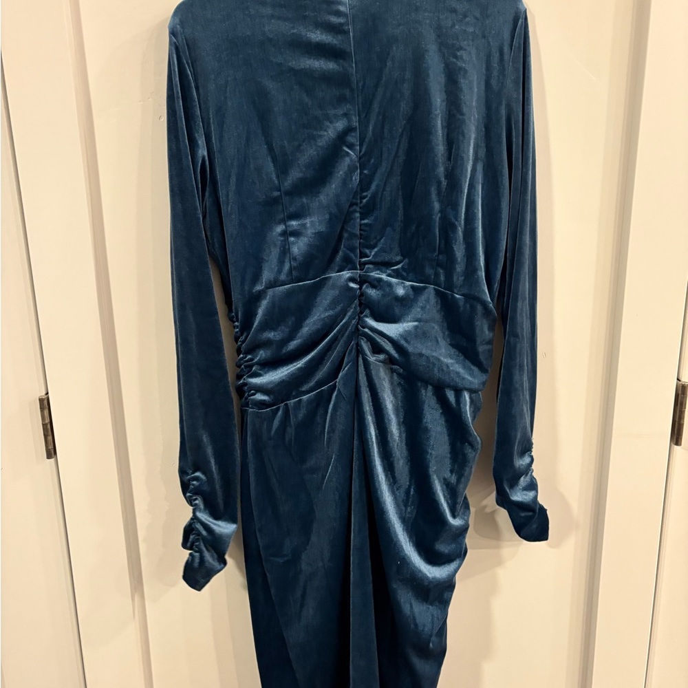 Elegant Sleek Simple Blue Velvet Turtleneck Dress - Picture 7 of 7